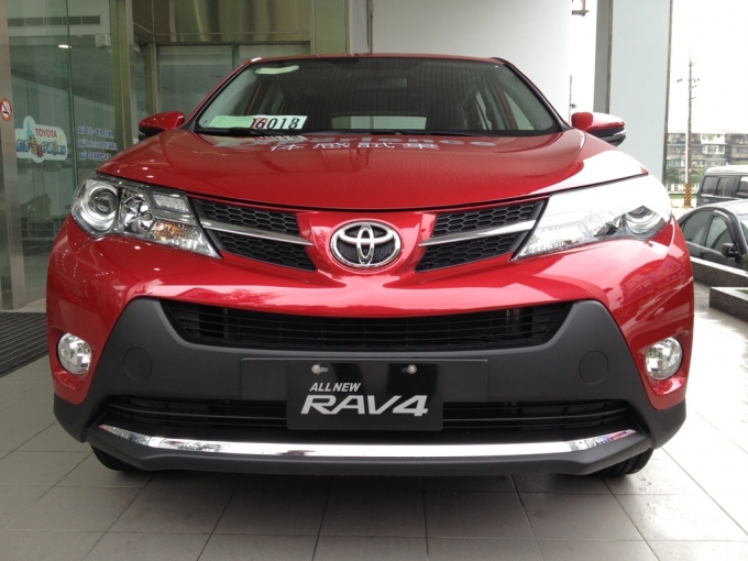 ALL NEW RAV4 2013 Accesso