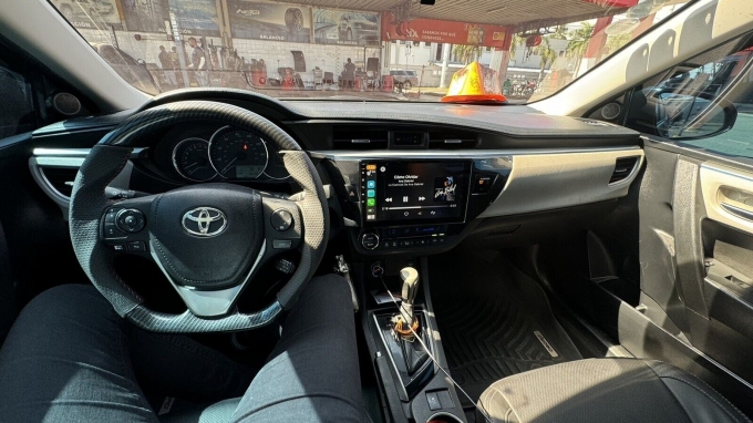 Land Cruiser steering whe